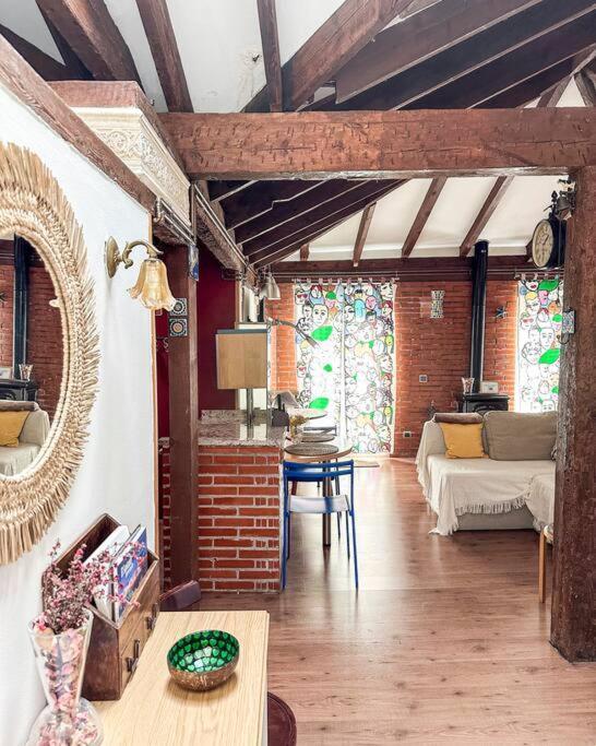 Appartamento Acogedor Loft Con Vistas A La Ciudad Santander Esterno foto